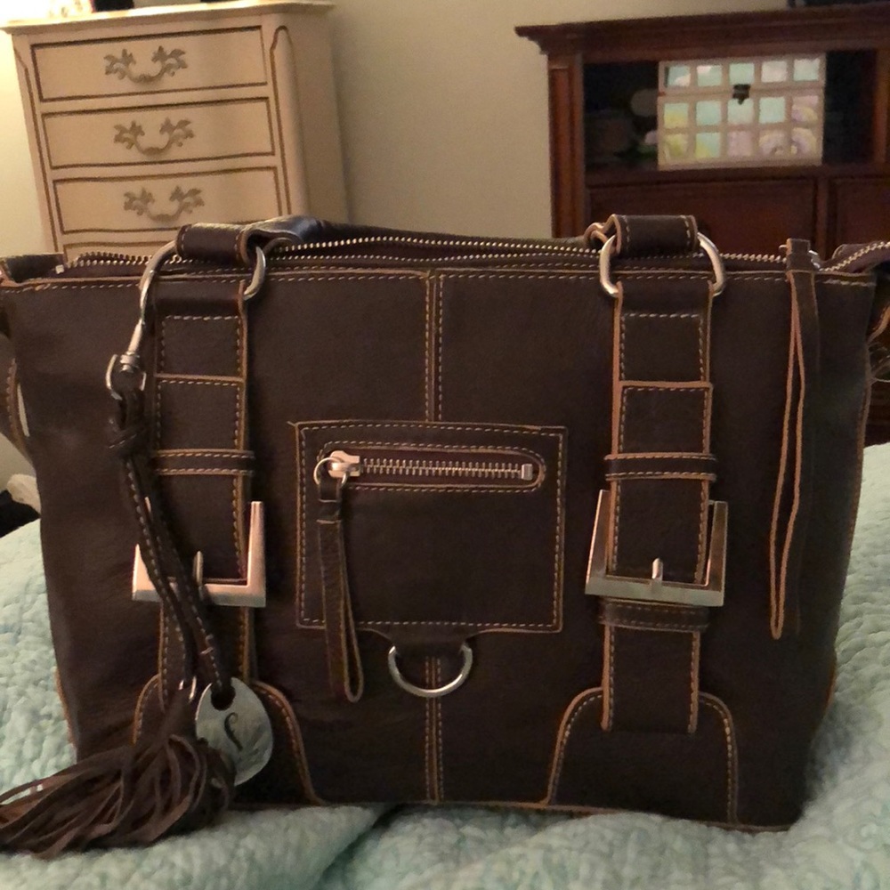 Purse bought in Macy’s Never Used